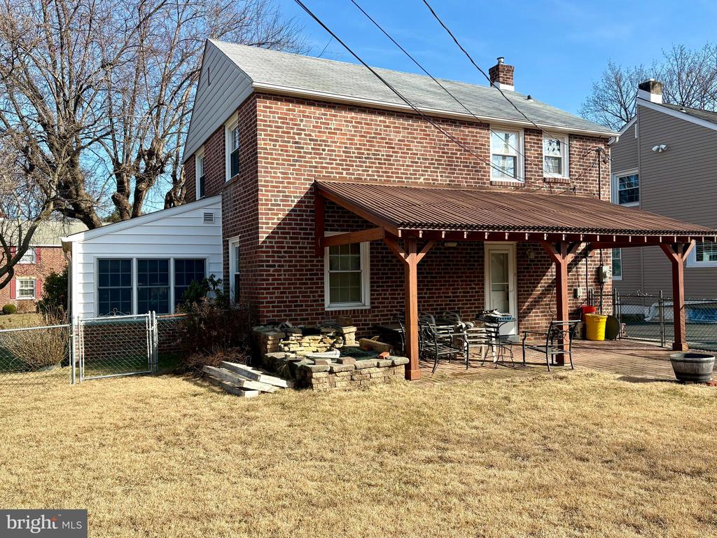 34 NETHERWOOD DRIVE