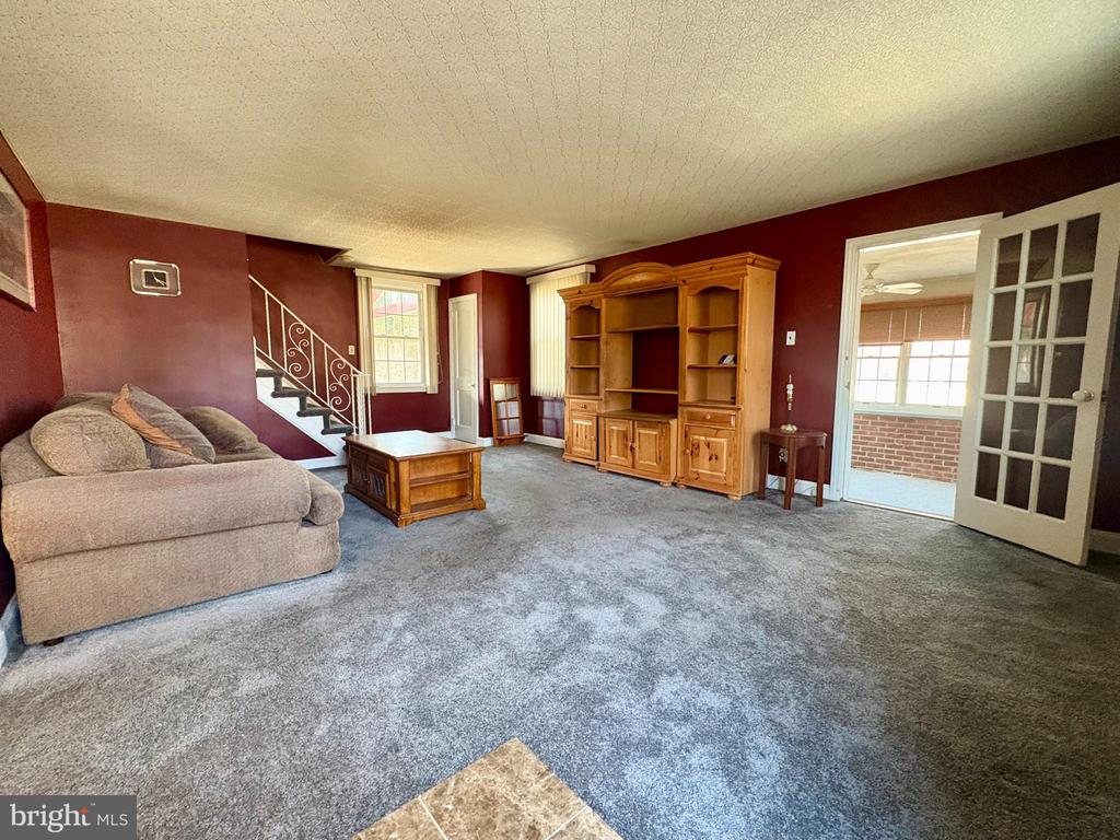 34 NETHERWOOD DRIVE