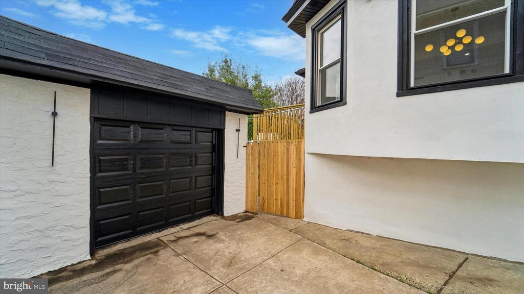268 BURMONT ROAD