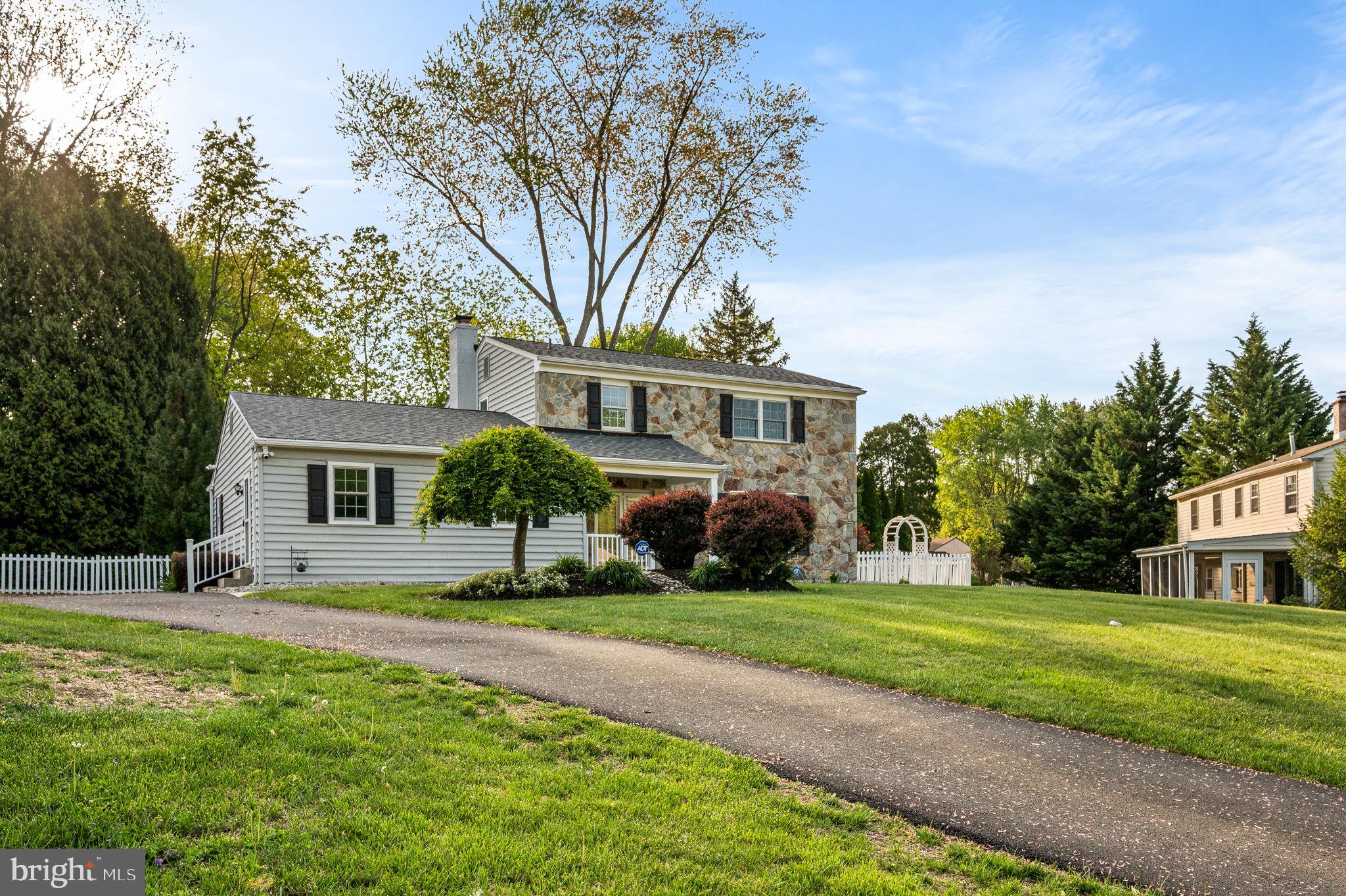 698 BURDETT DRIVE
