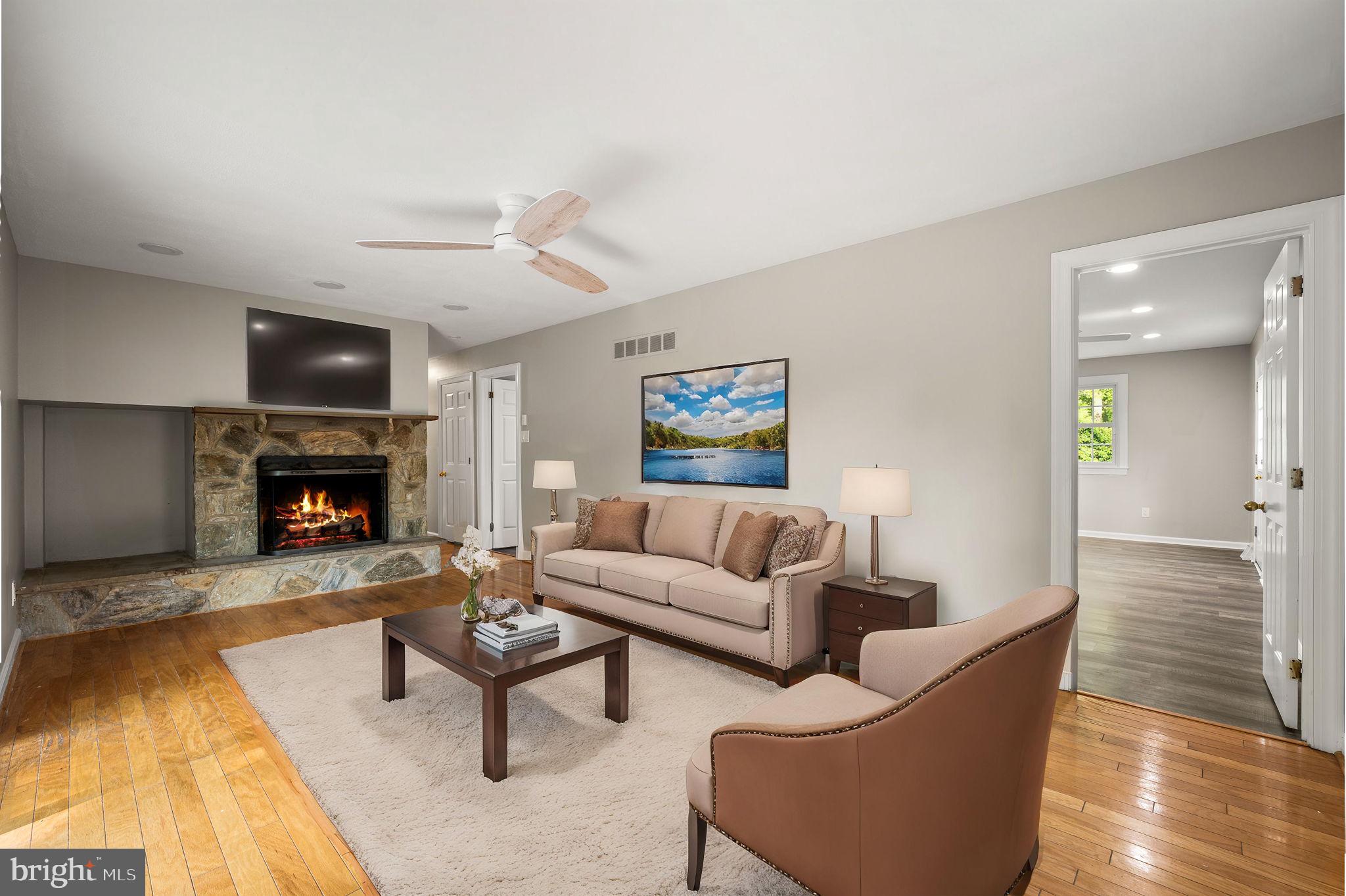 698 BURDETT DRIVE