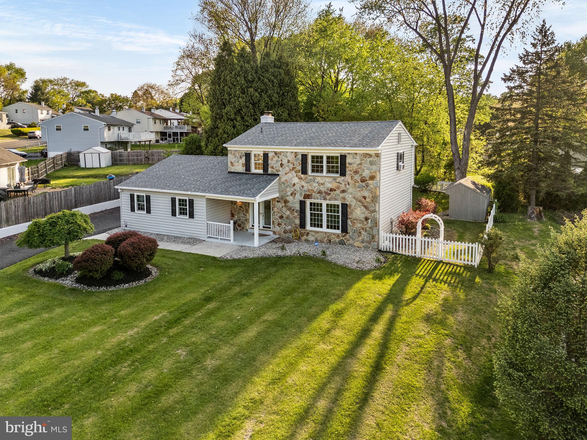 698 BURDETT DRIVE