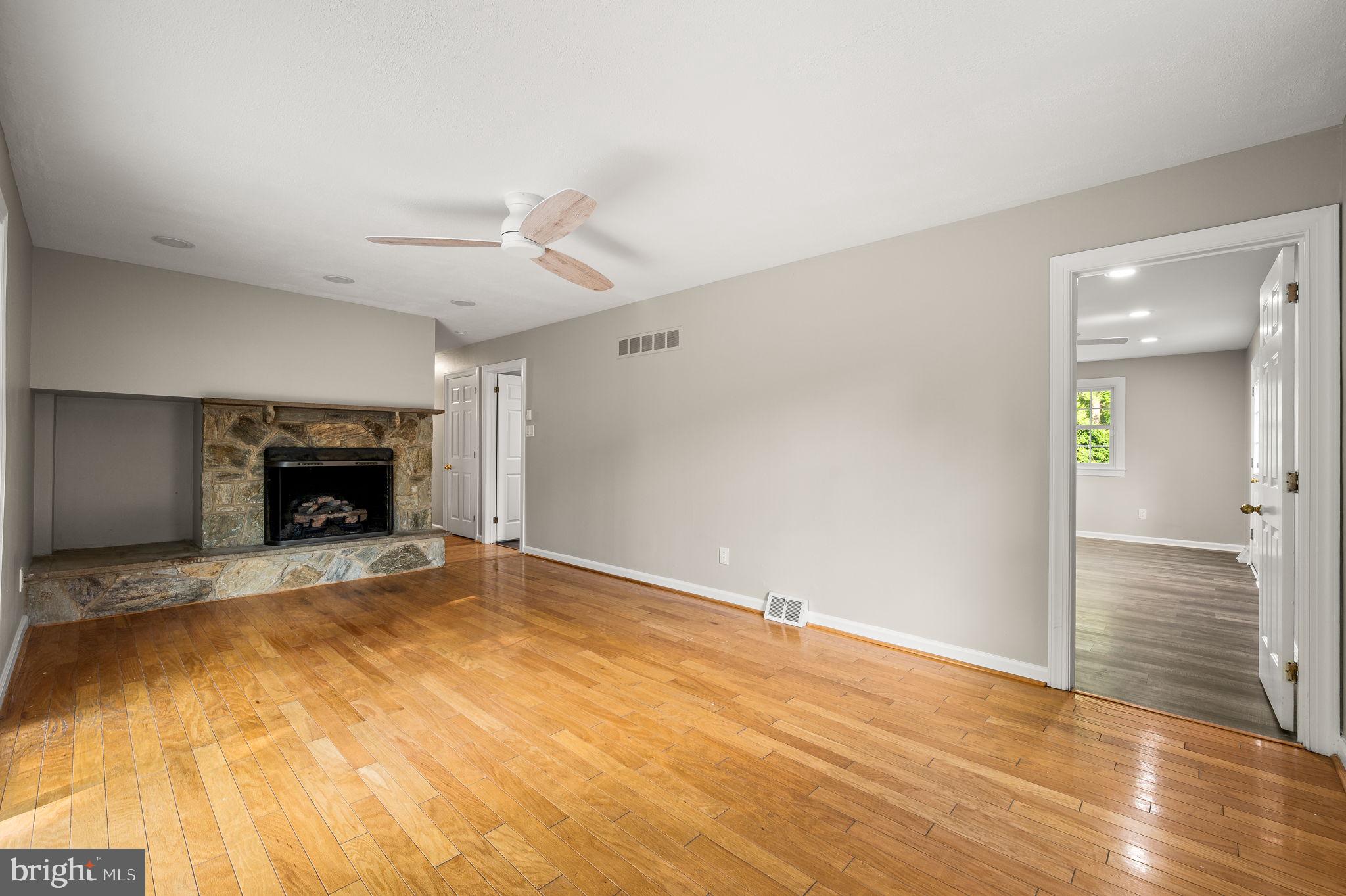 698 BURDETT DRIVE