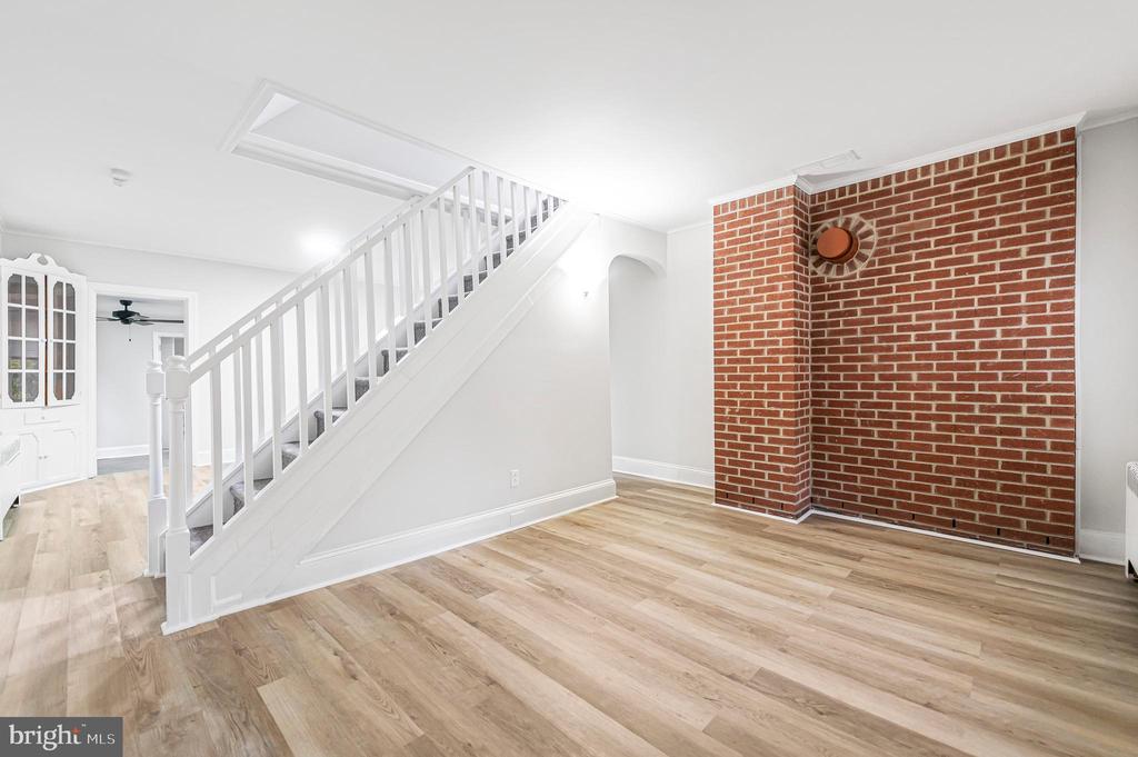 410 10TH STREET