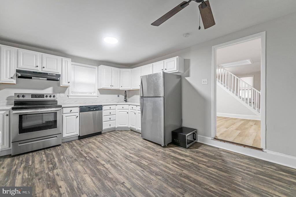 410 10TH STREET