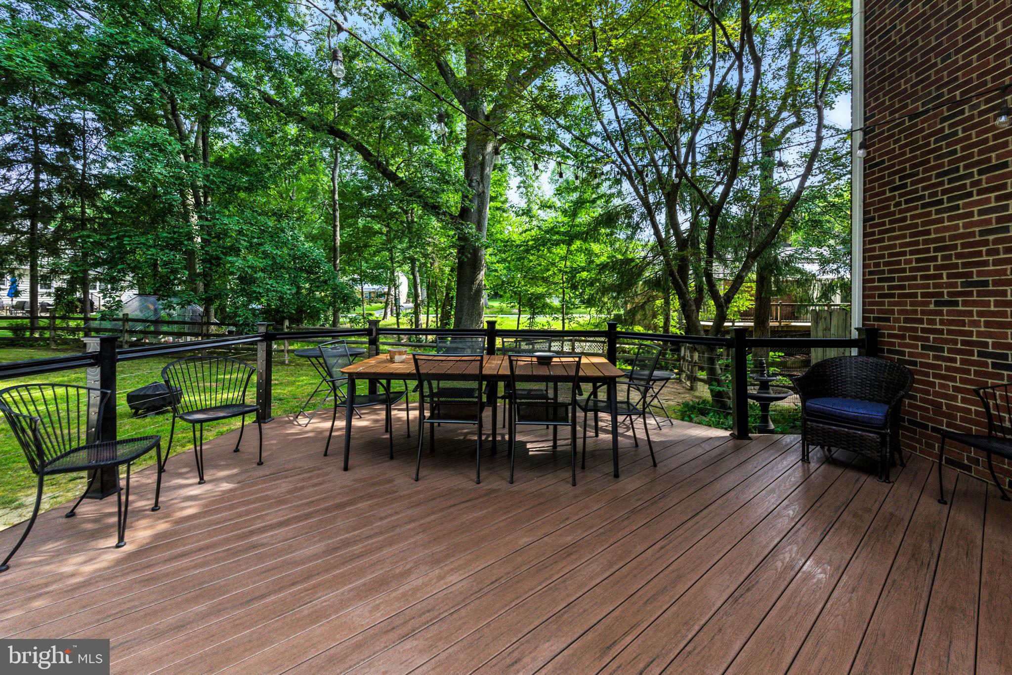 403 SCOTT LANE