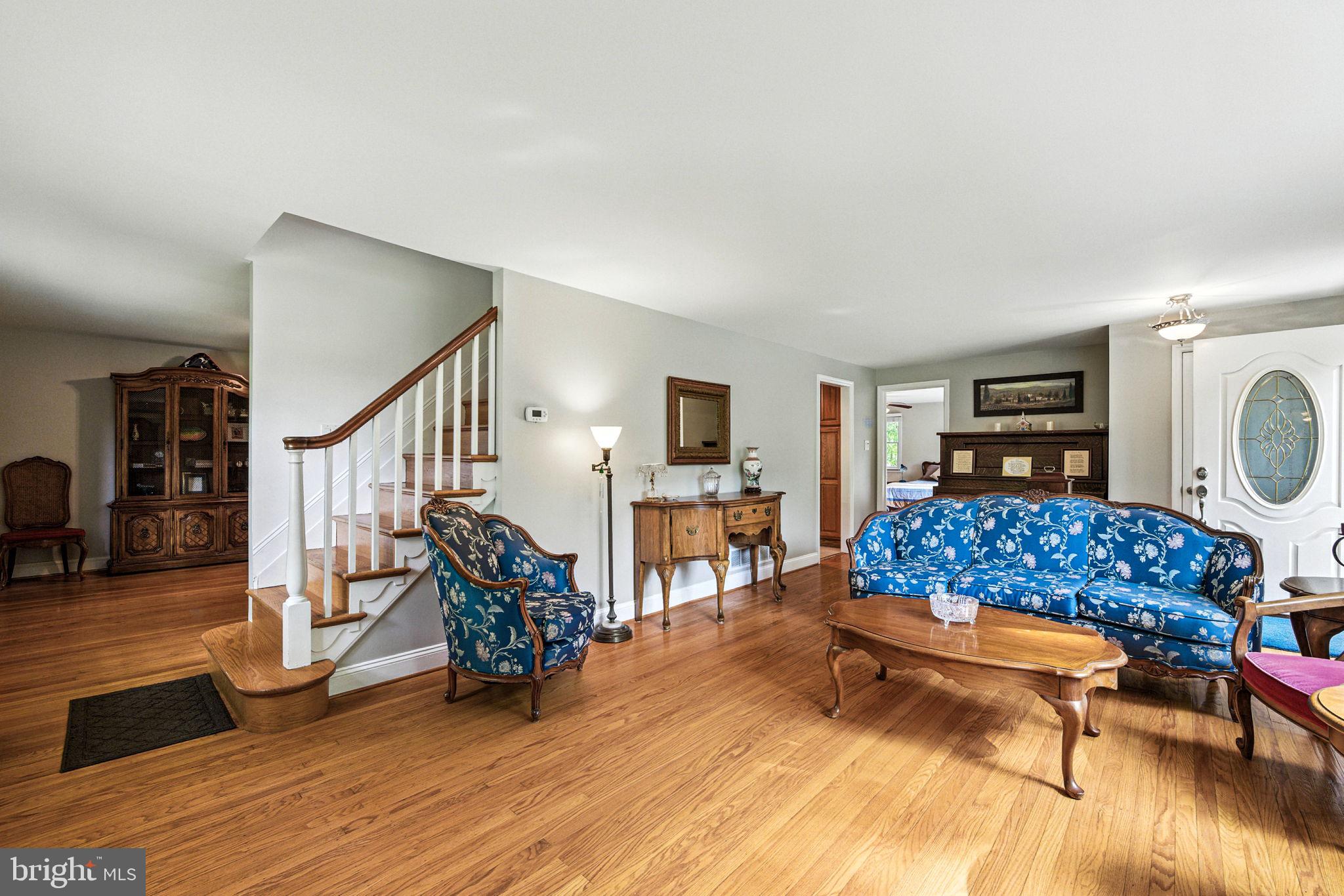 403 SCOTT LANE