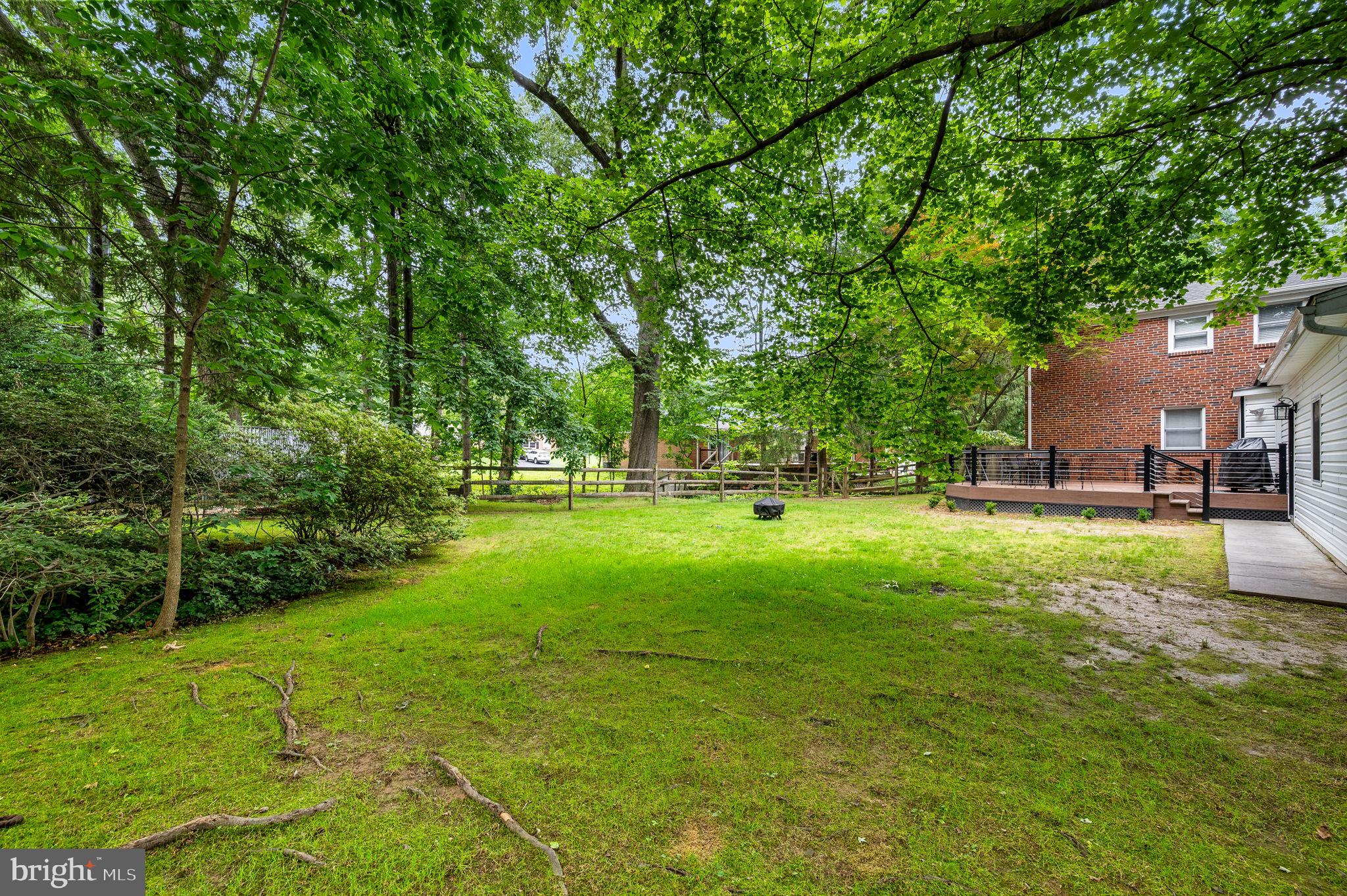 403 SCOTT LANE