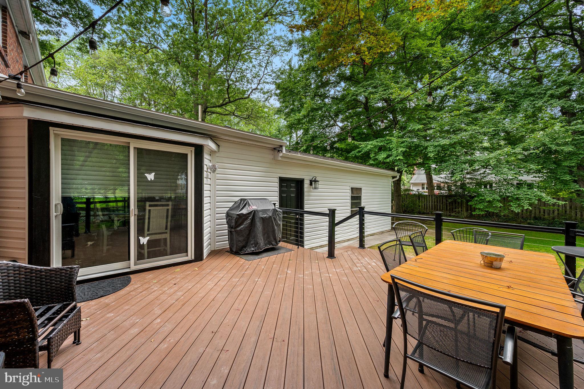 403 SCOTT LANE