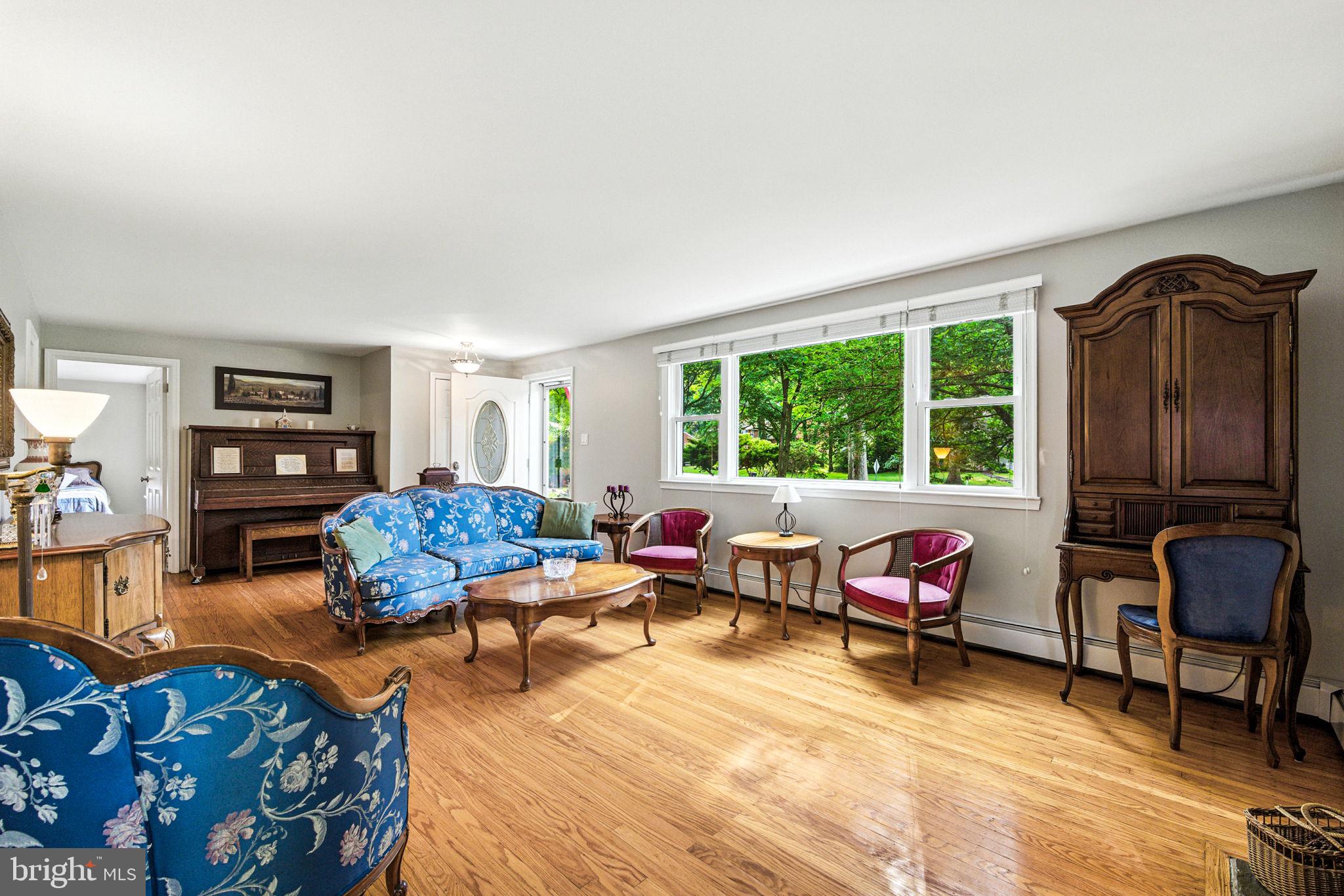 403 SCOTT LANE
