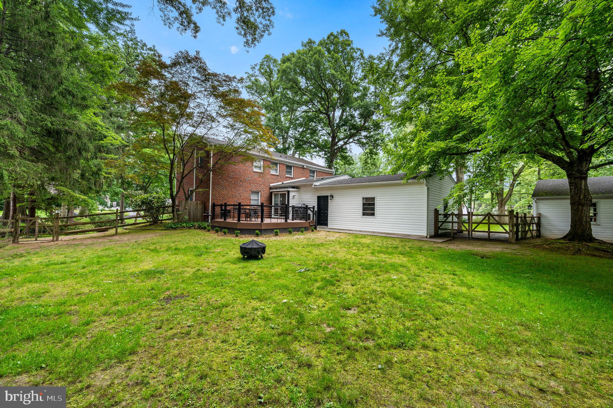 403 SCOTT LANE