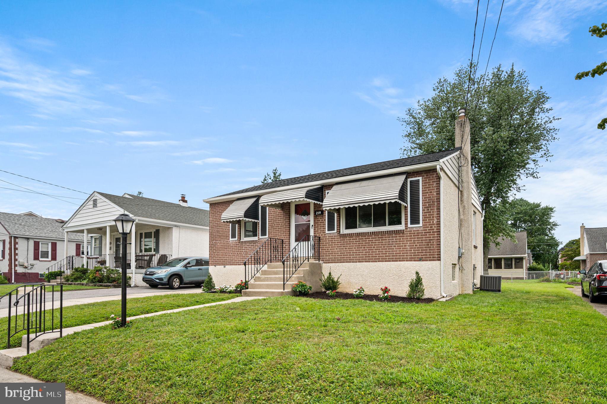 219 FOLSOM AVENUE