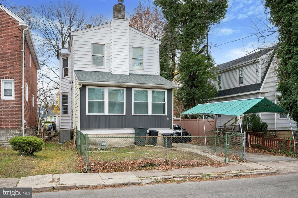 32 ELDER AVENUE