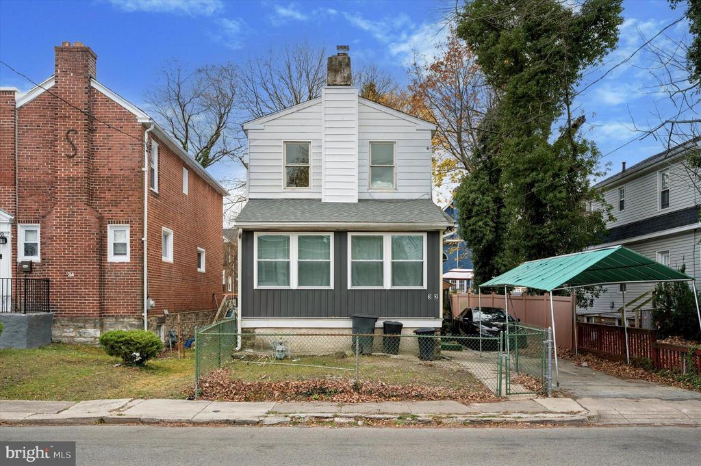 32 ELDER AVENUE