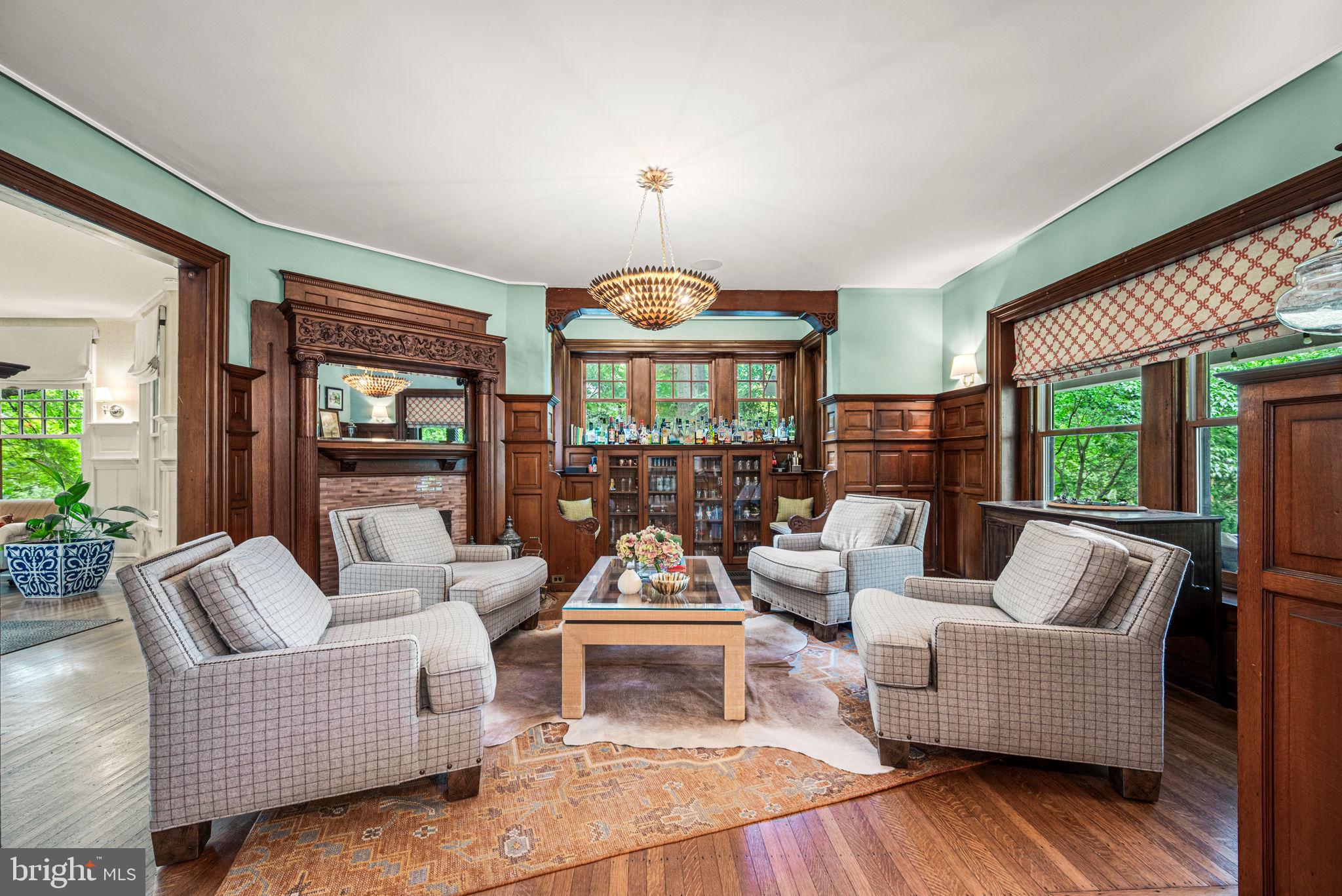 118 WALNUT AVENUE