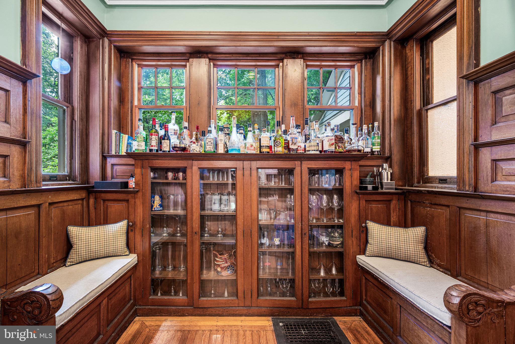 118 WALNUT AVENUE