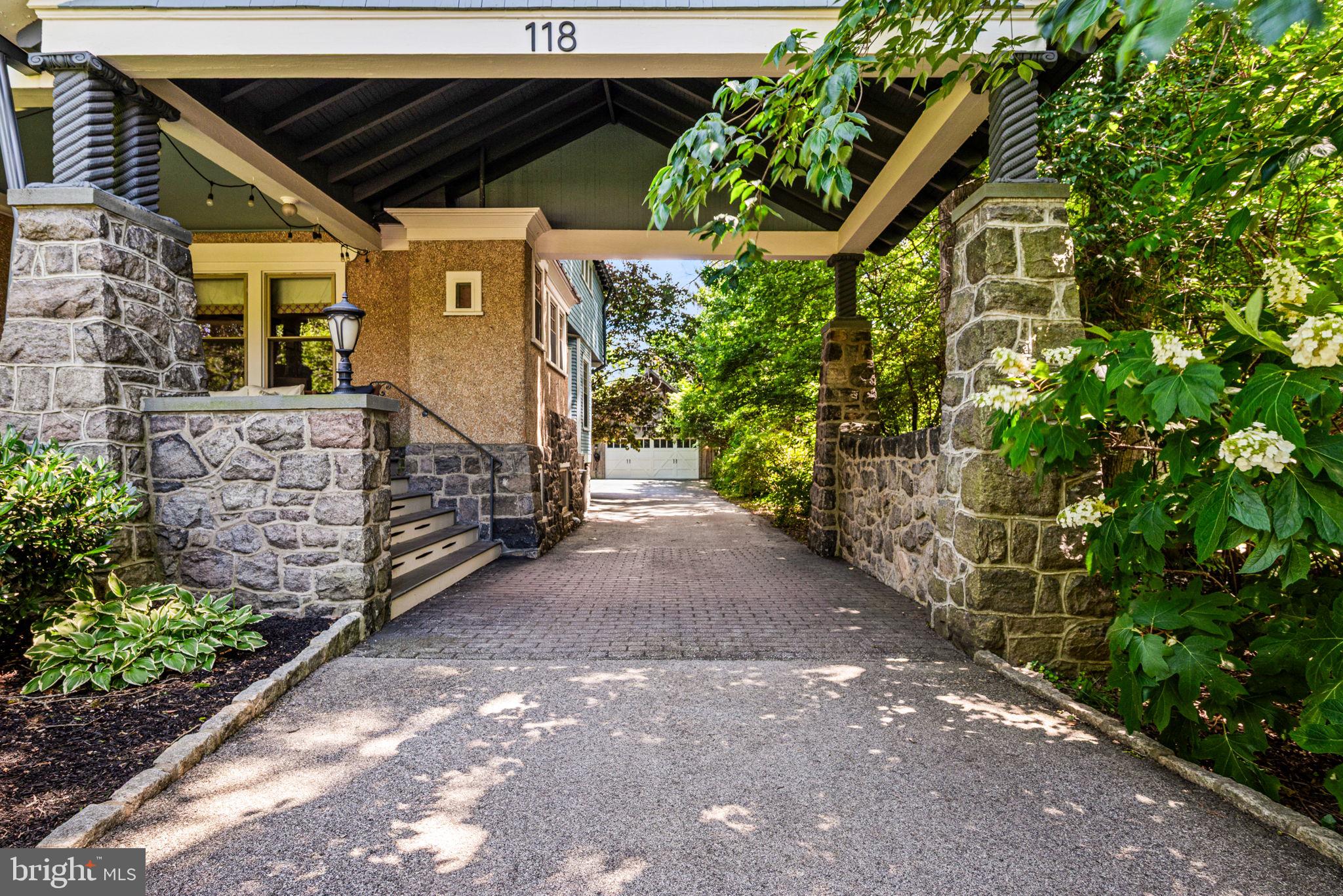 118 WALNUT AVENUE