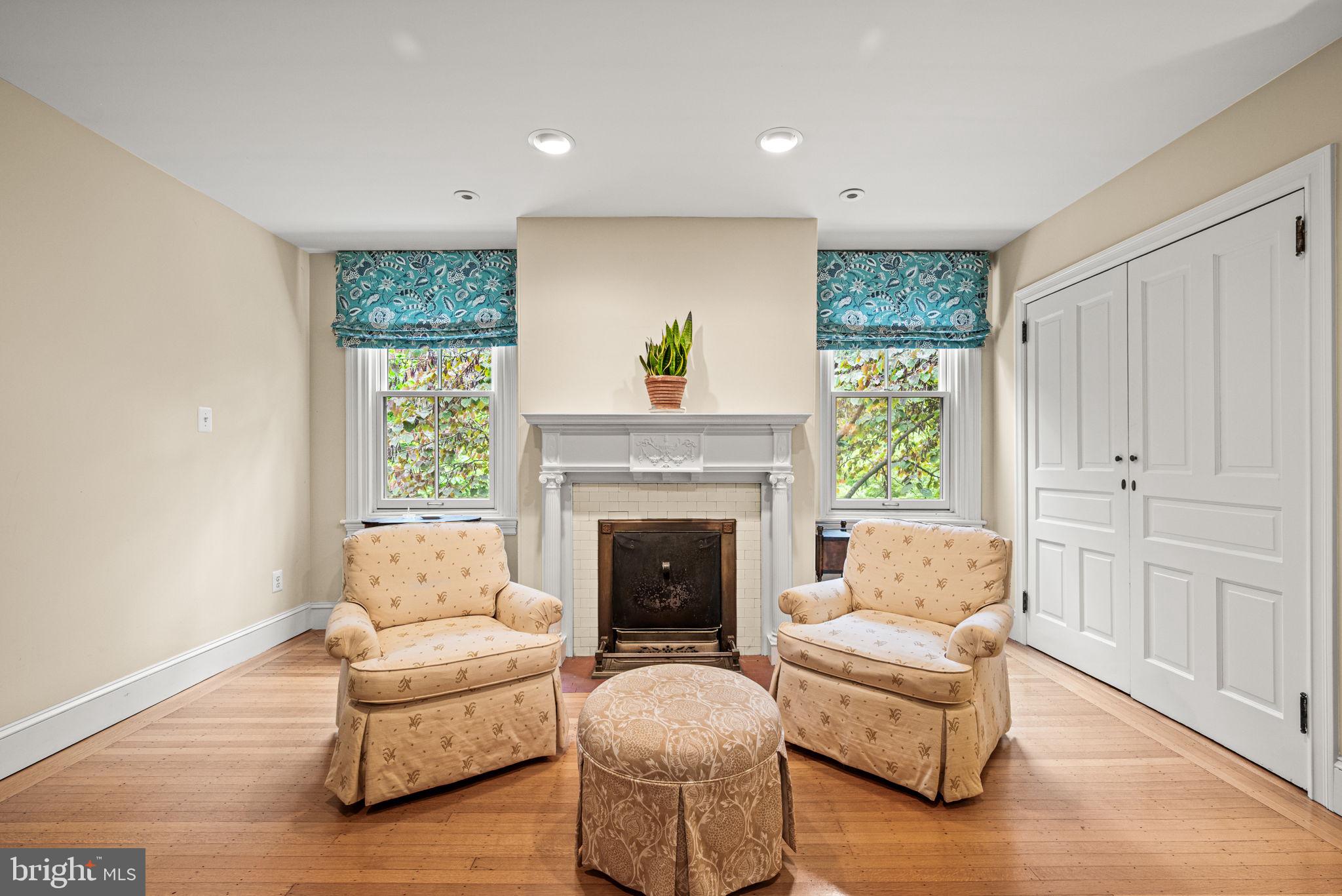 118 WALNUT AVENUE