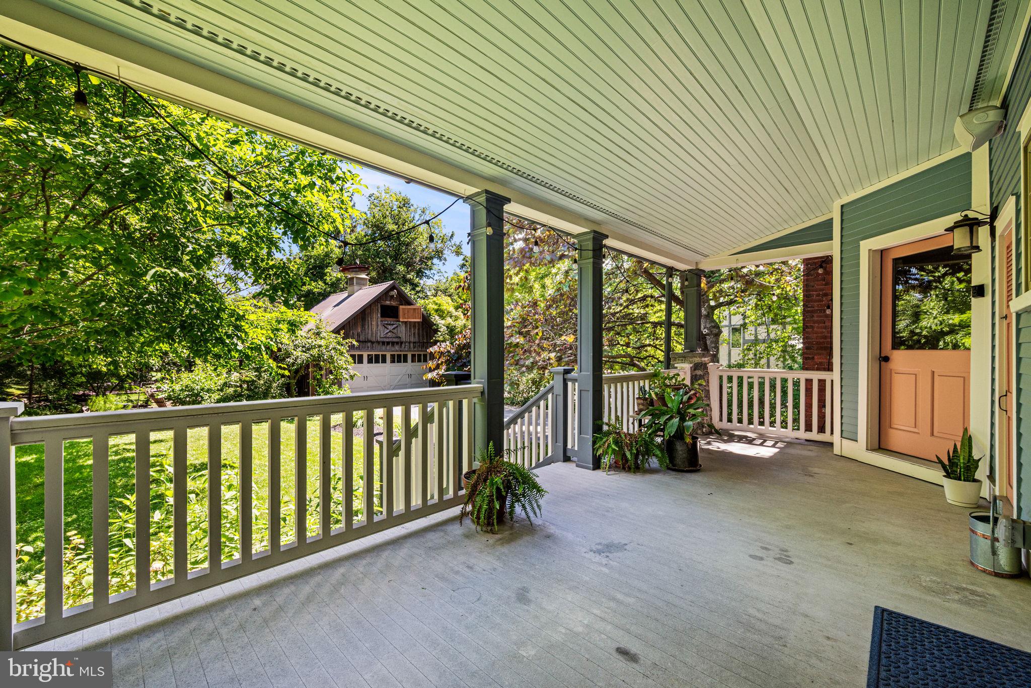 118 WALNUT AVENUE