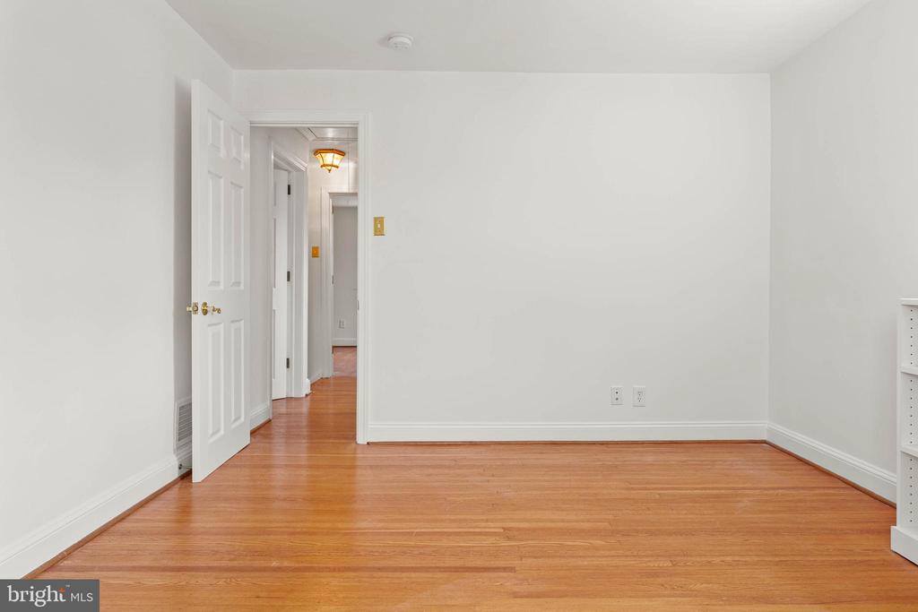 393 GRANGE ROAD