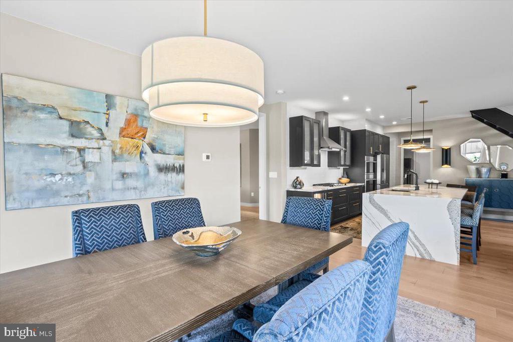 1205 MOSAIC DRIVE