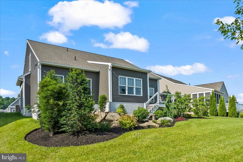 1205 MOSAIC DRIVE