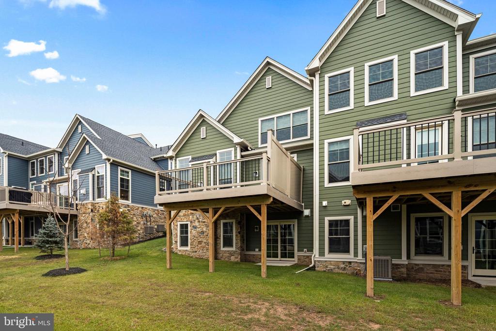 807 GRAYSON LN LOT 42