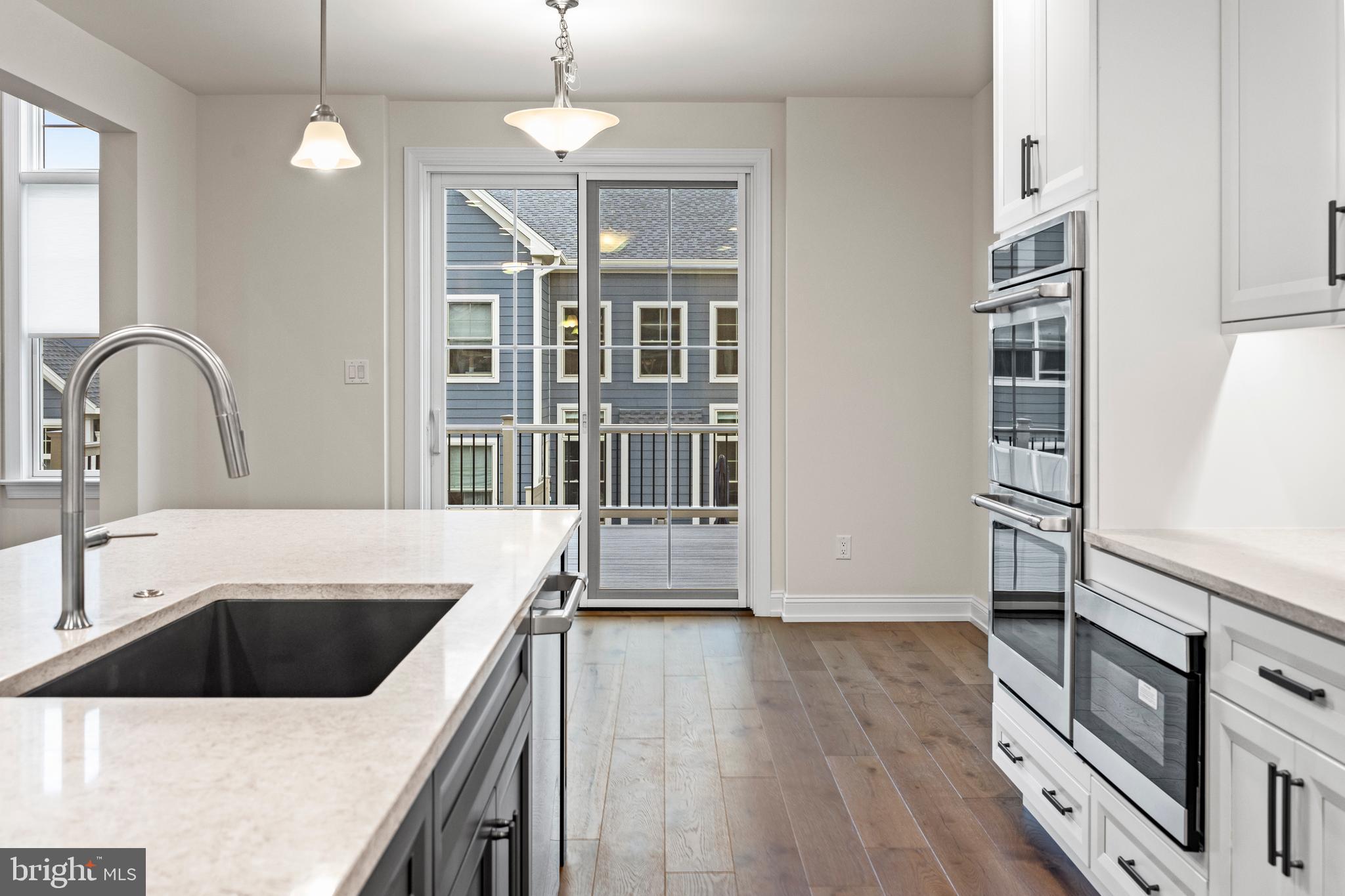 510 ROBERTS RD 77