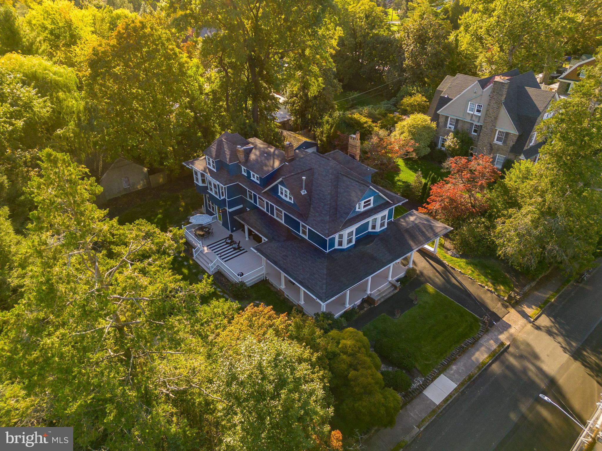 1104 STRATFORD AVENUE