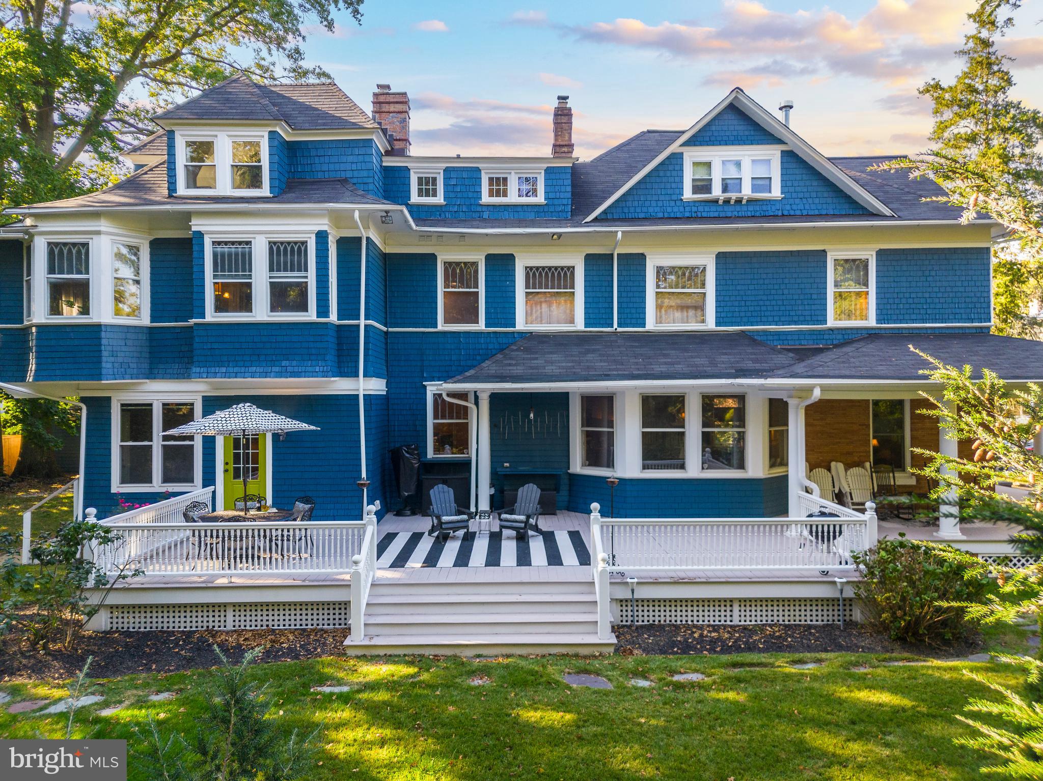 1104 STRATFORD AVENUE