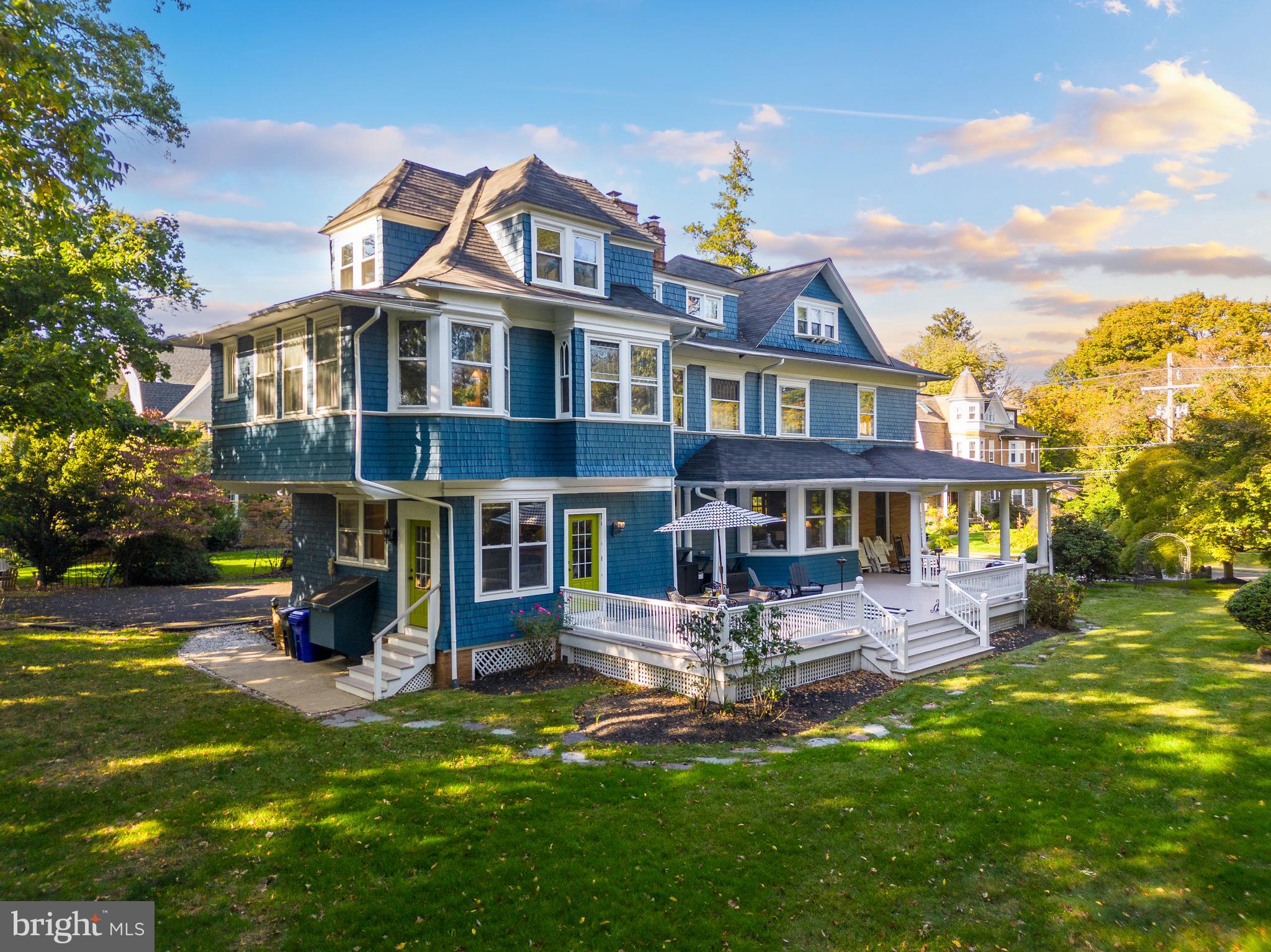 1104 STRATFORD AVENUE
