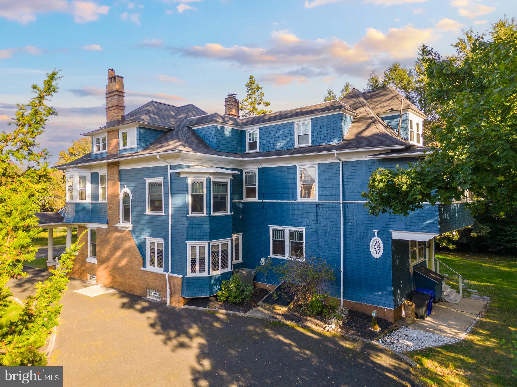 1104 STRATFORD AVENUE
