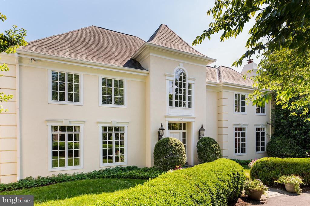 264 GLENMOOR ROAD
