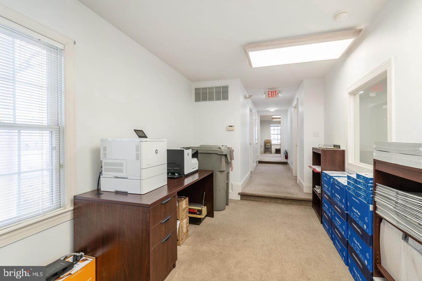 8 E GERMANTOWN PIKE