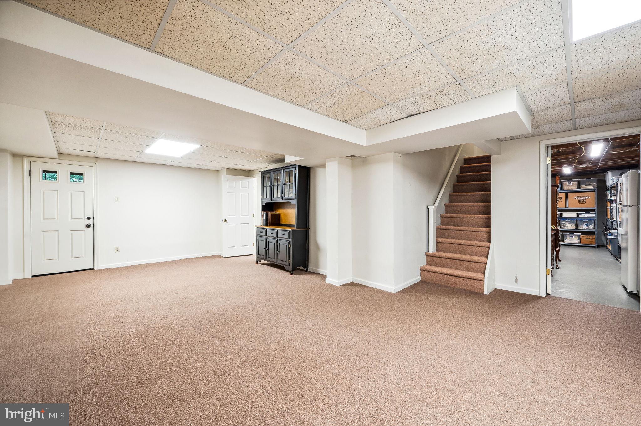 460 WOODLAND CIRCLE