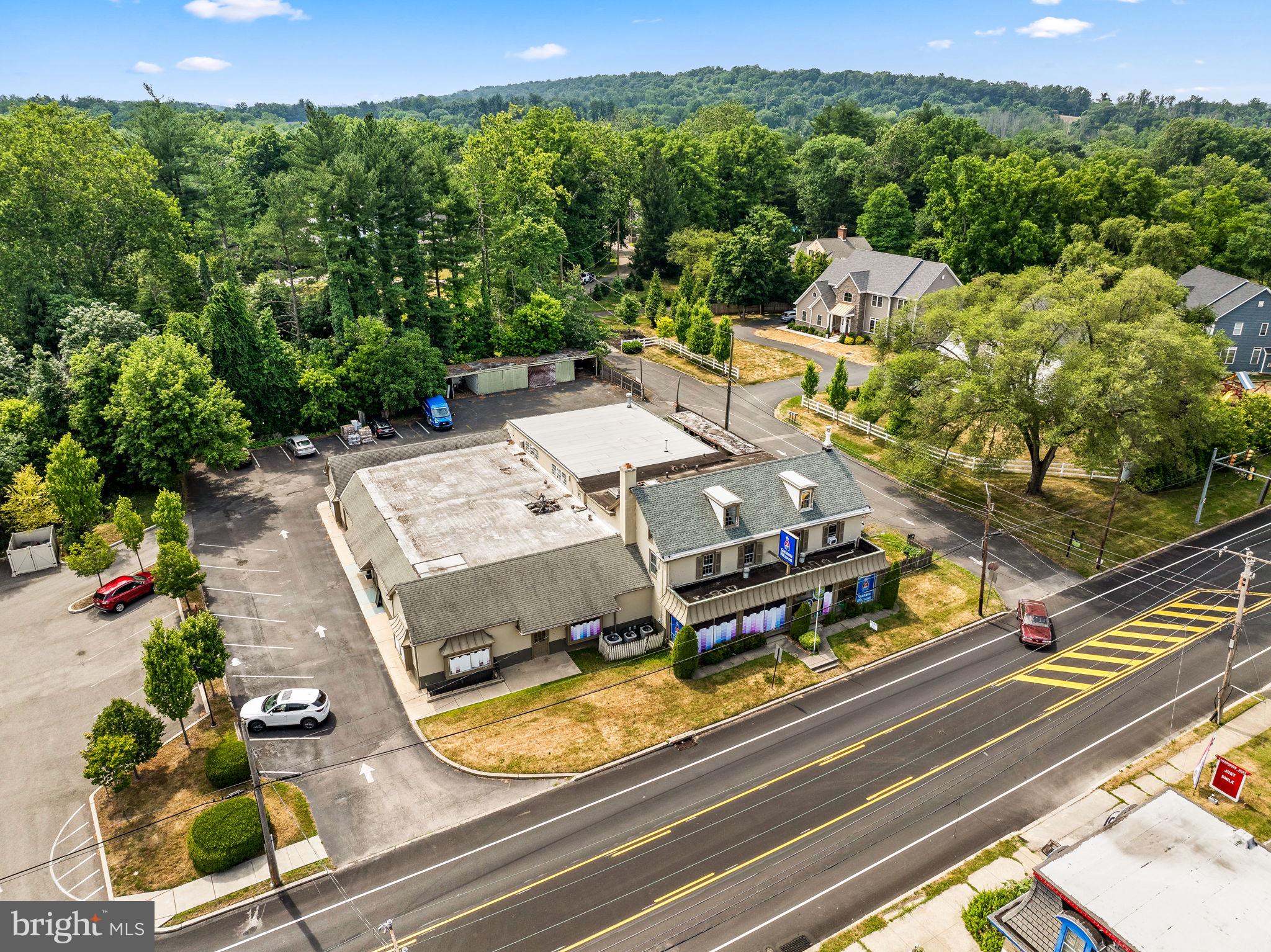 725 & 735 BETHLEHEM PIKE