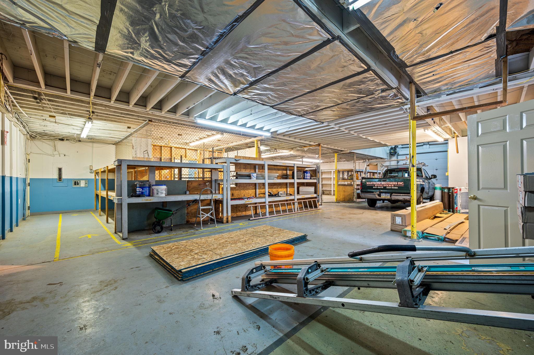 725 & 735 BETHLEHEM PIKE