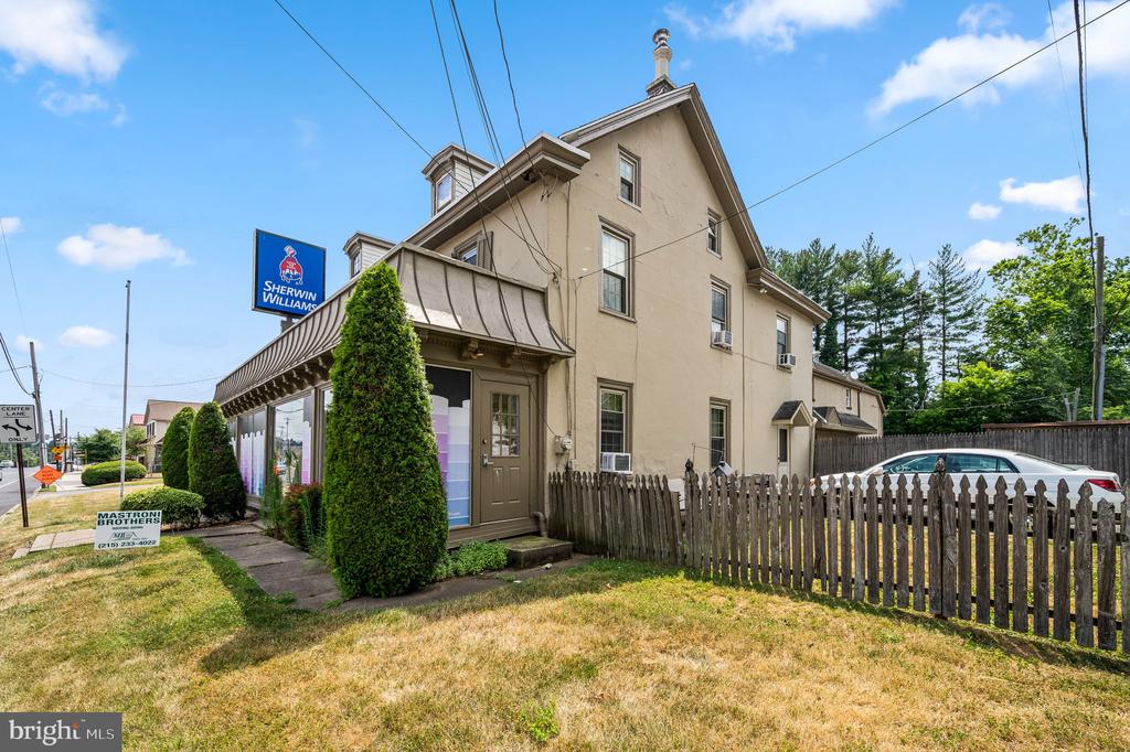 725 & 735 BETHLEHEM PIKE