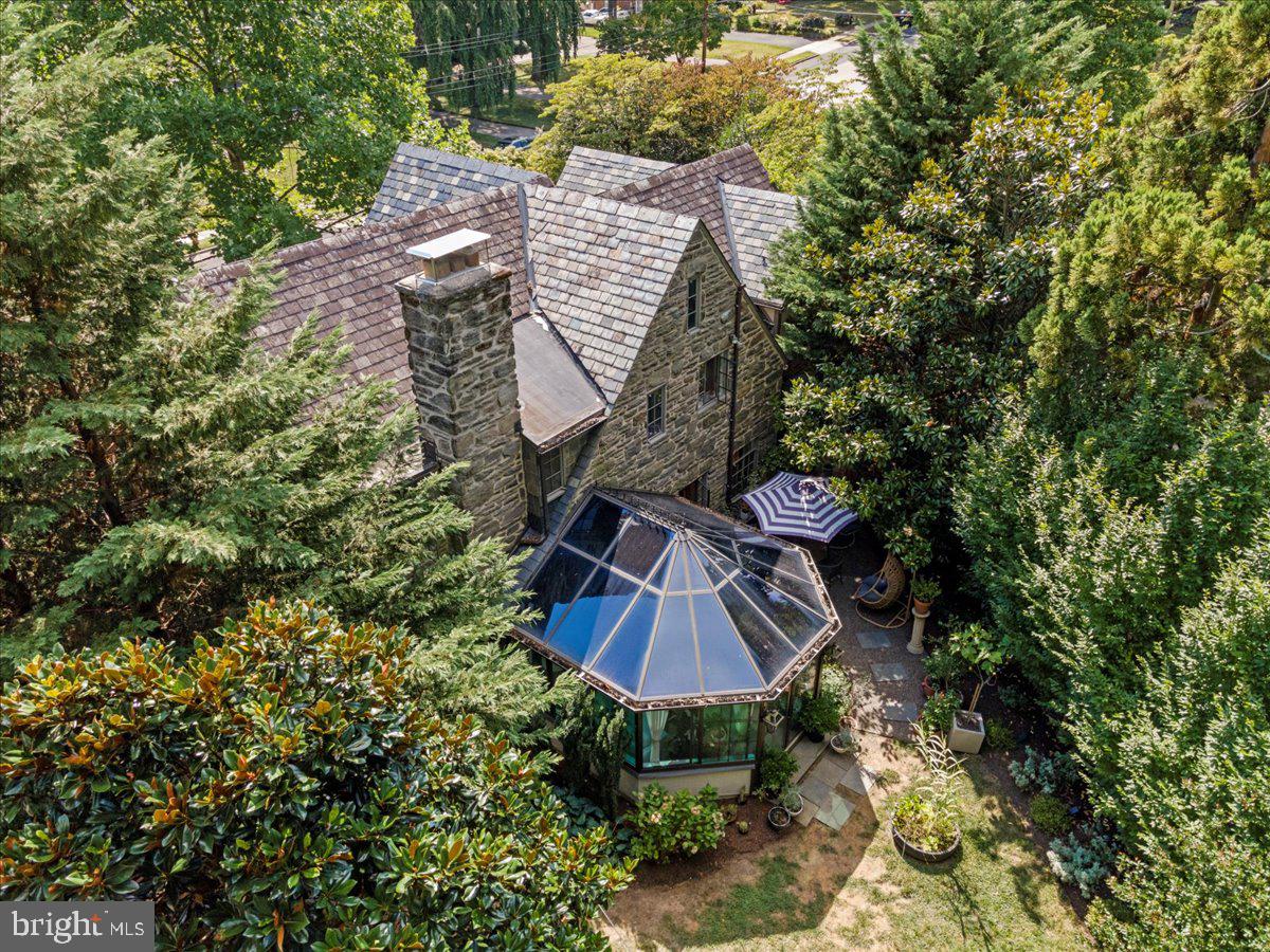 7811 PINE ROAD