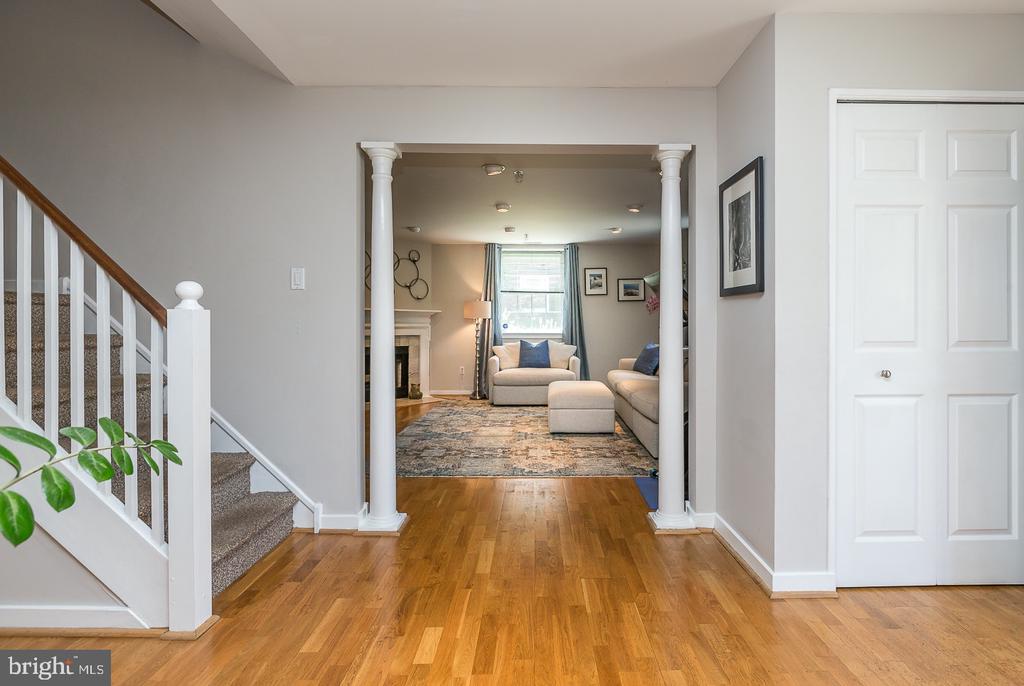 104 WOODSIDE AVENUE B103