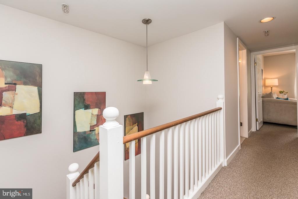 104 WOODSIDE AVENUE B103