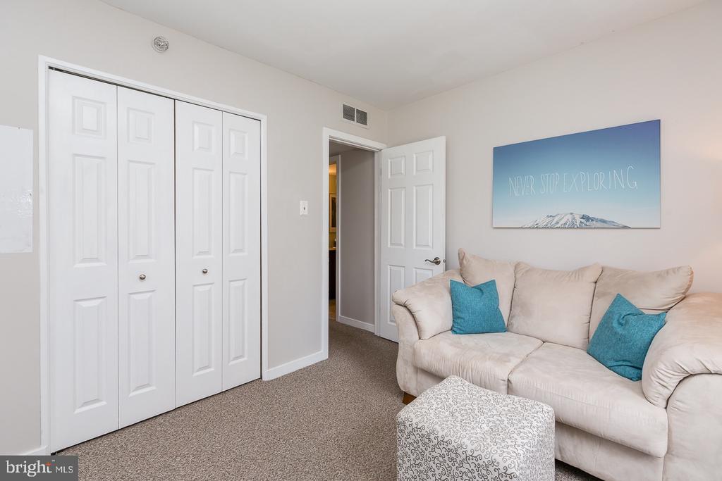 104 WOODSIDE AVENUE B103