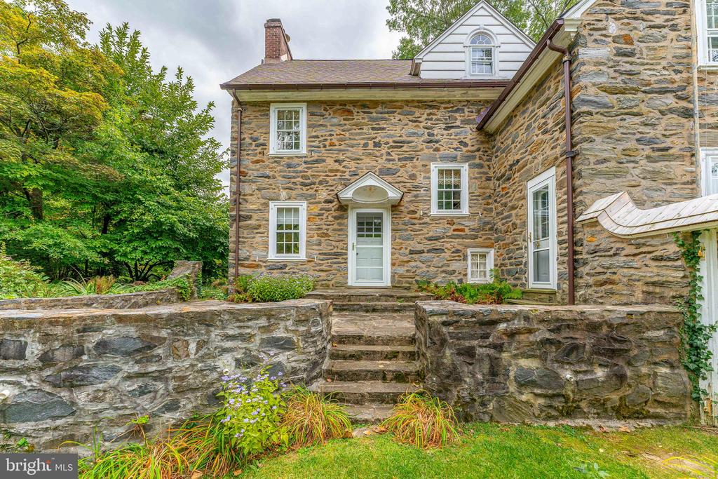 632 WINSFORD ROAD