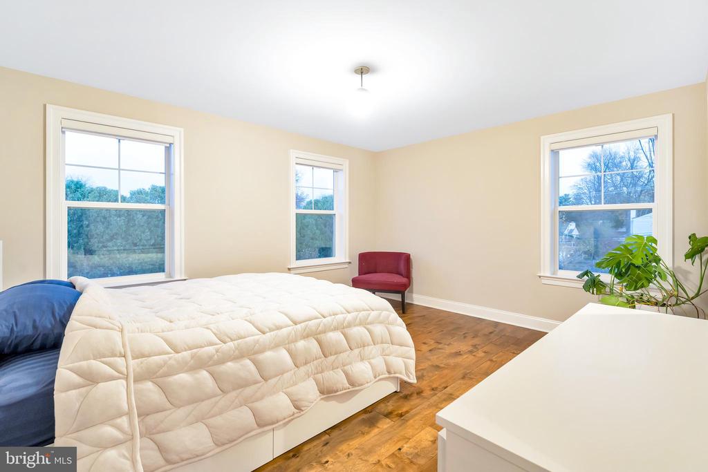 503 WHITNEY PLACE