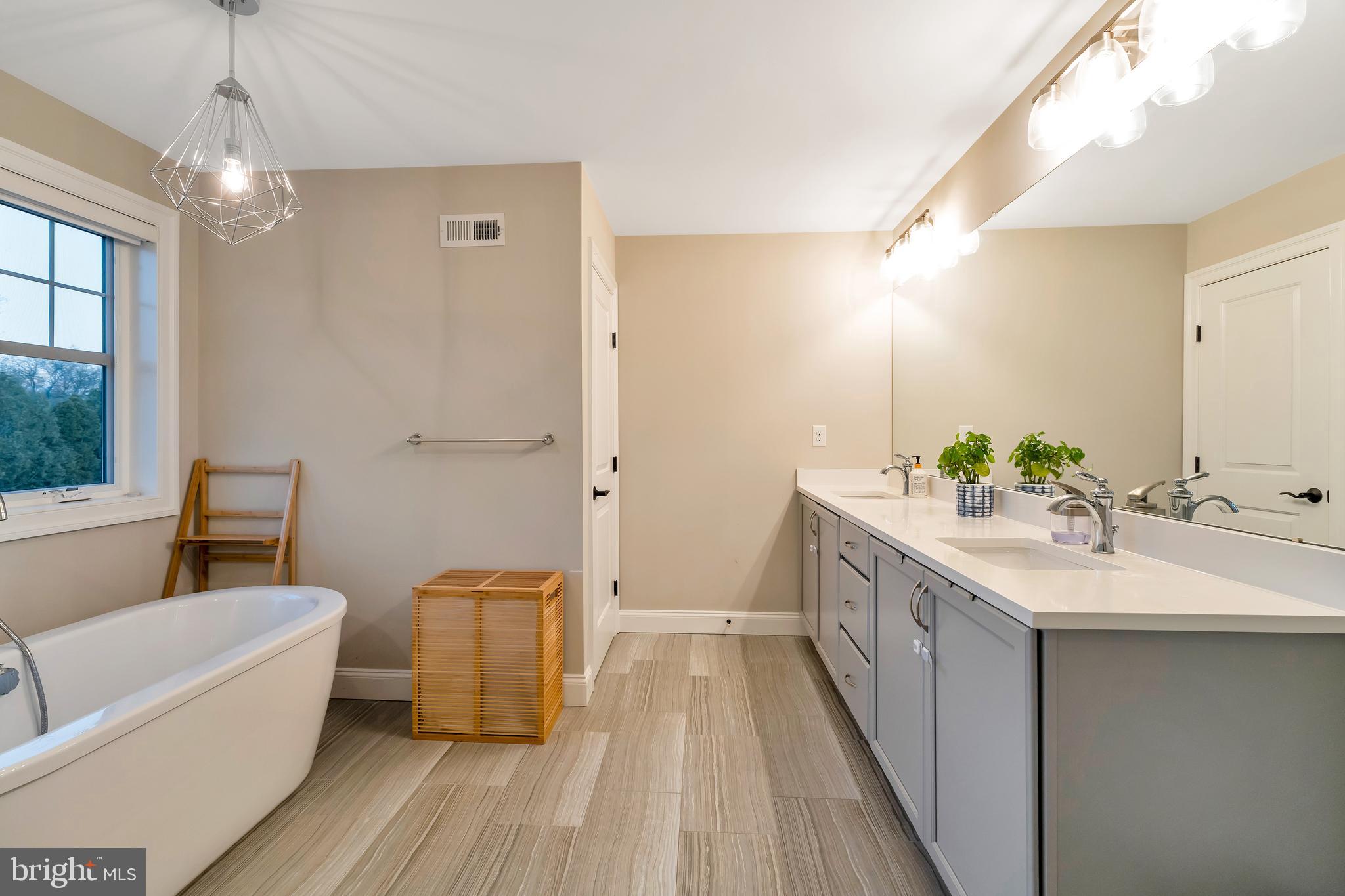 503 WHITNEY PLACE