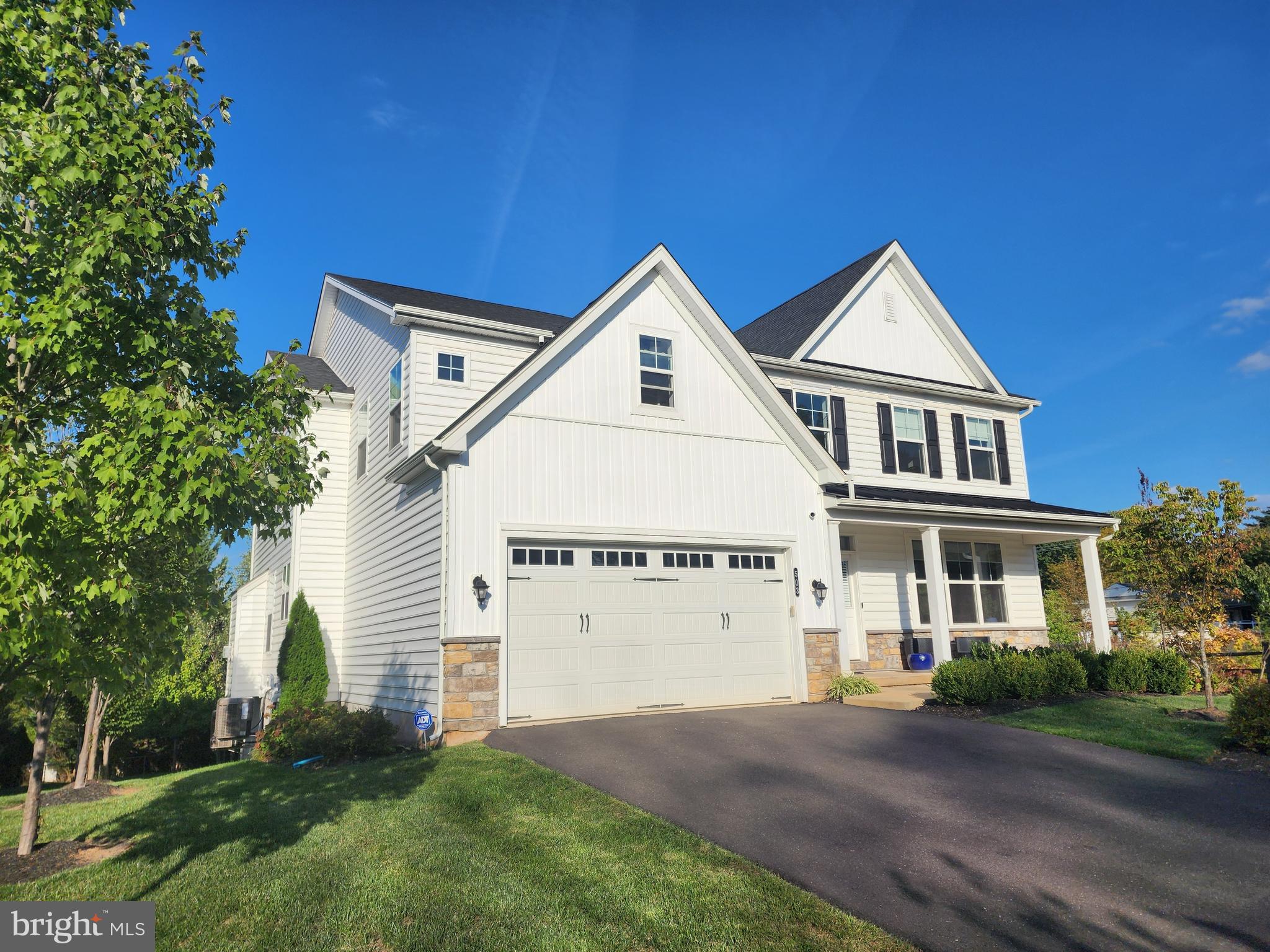 503 WHITNEY PLACE