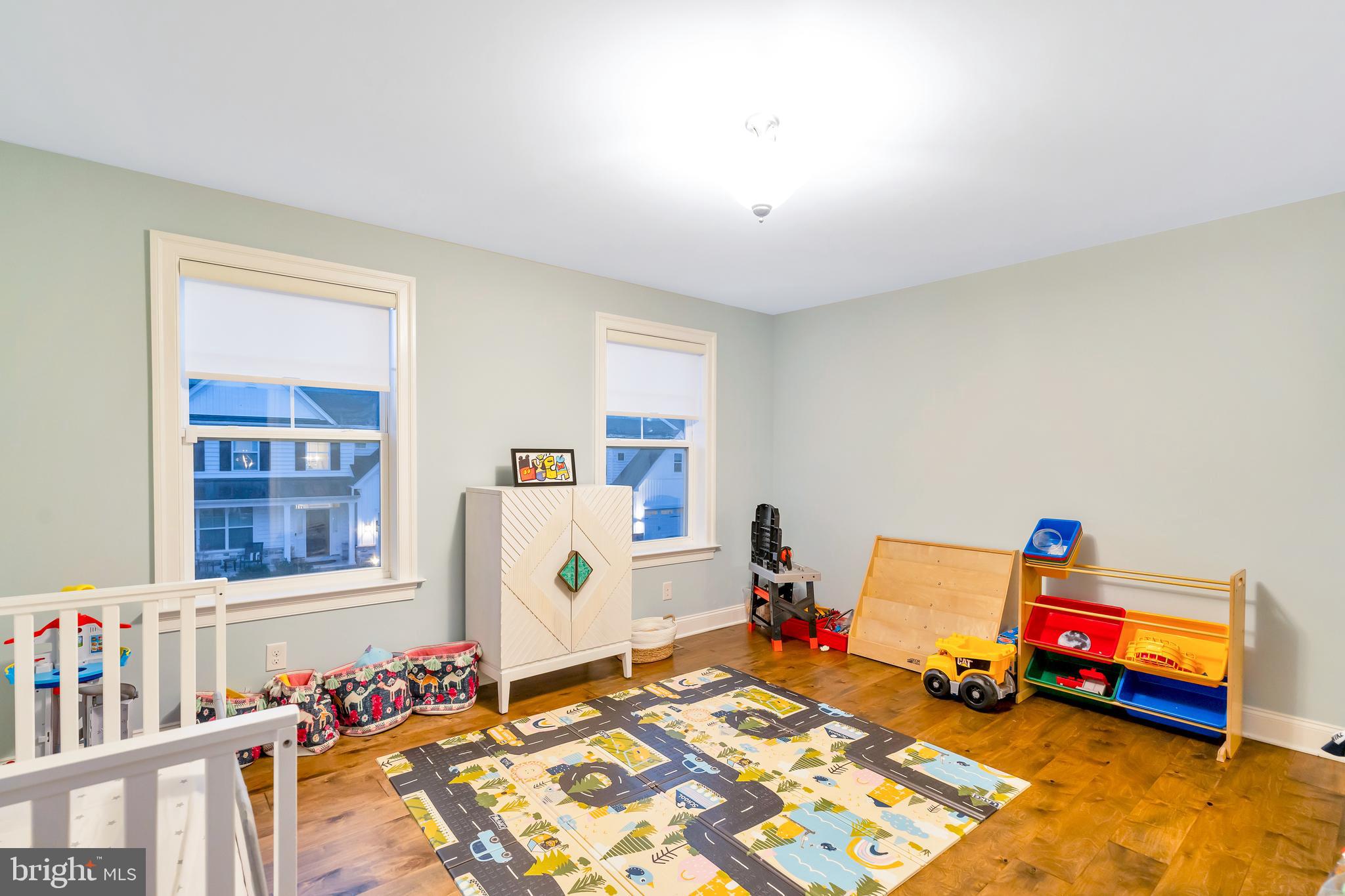 503 WHITNEY PLACE