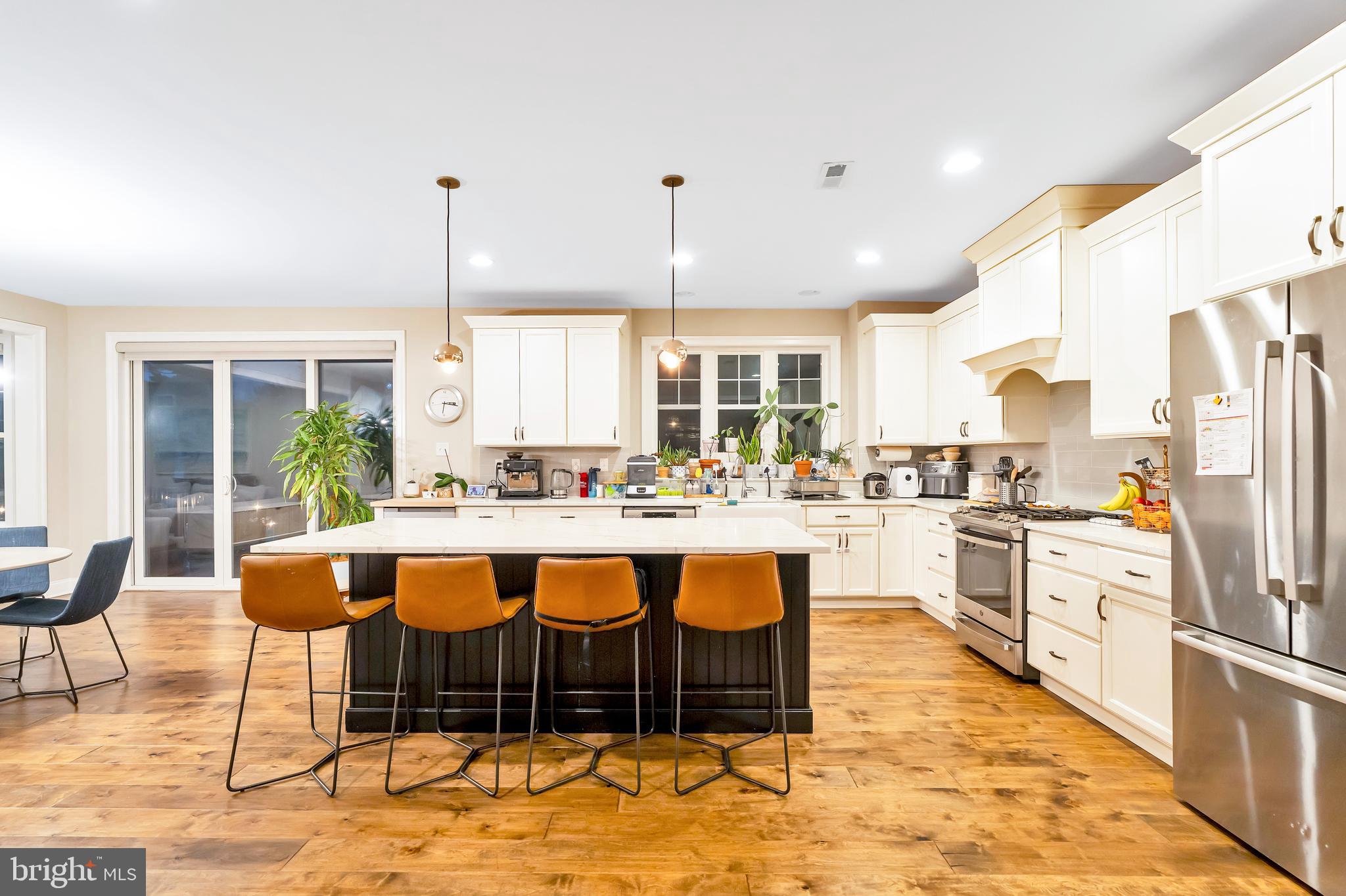 503 WHITNEY PLACE