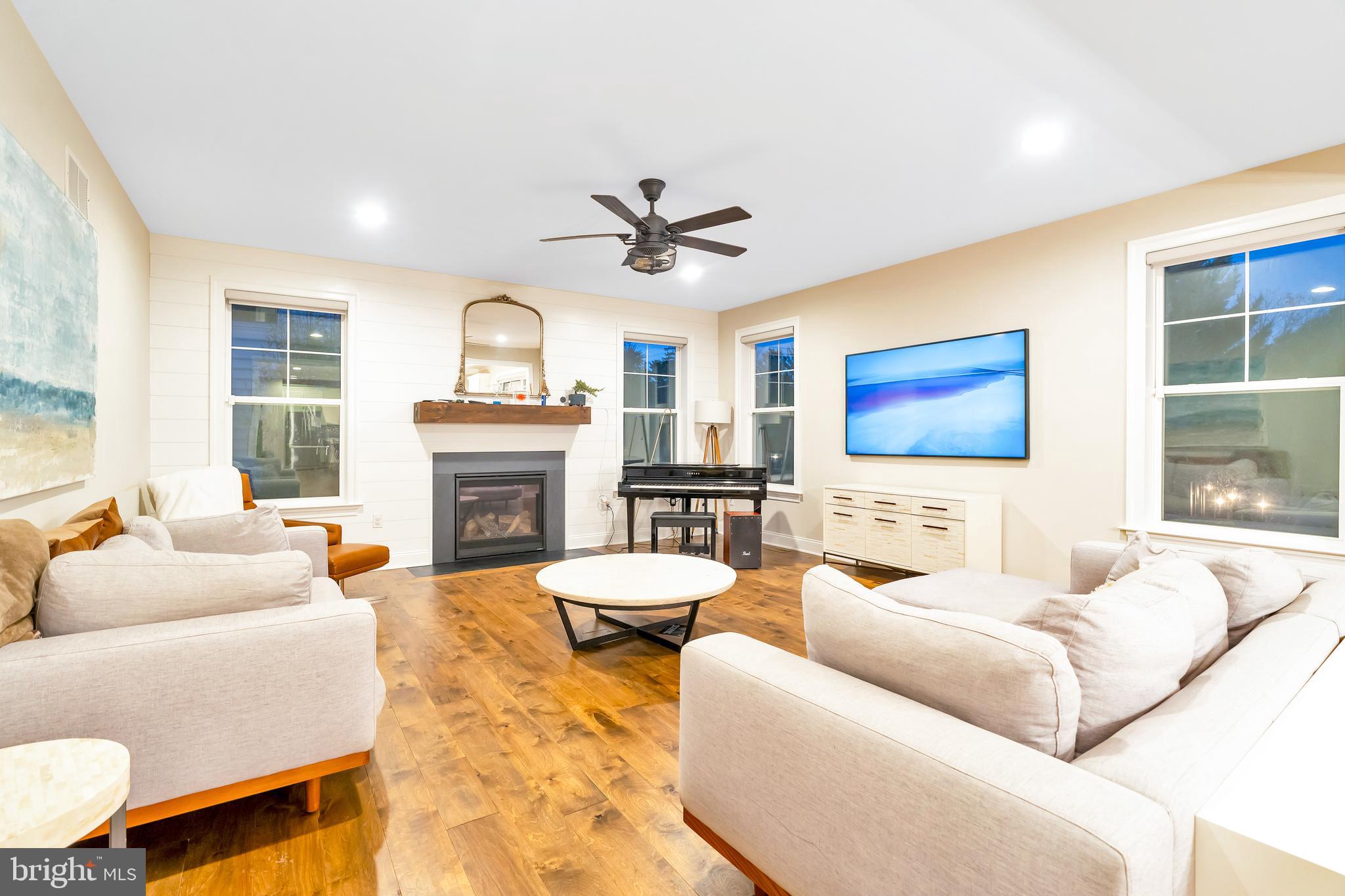 503 WHITNEY PLACE