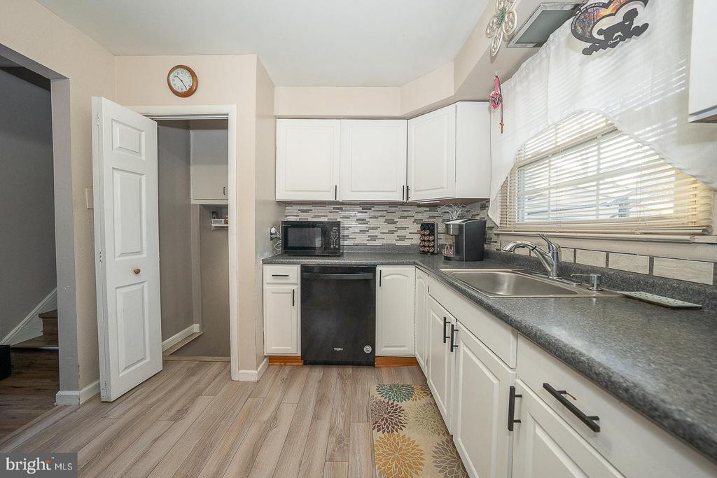 444 N MAIN STREET